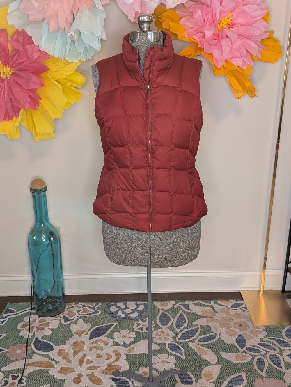 2047 - Eddie Bauer Women's Down Red Puffer Vest - Medium